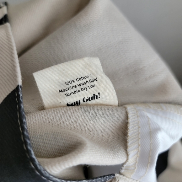 Lisa Says Gah! Robyn Jean in Black/Ivory Cow size 29 NWT - Picture 7 of 7